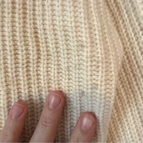 Madewell Beige Ribbed Knit Button Shoulder Sweater Women’s Size L - Picture 4 of 4